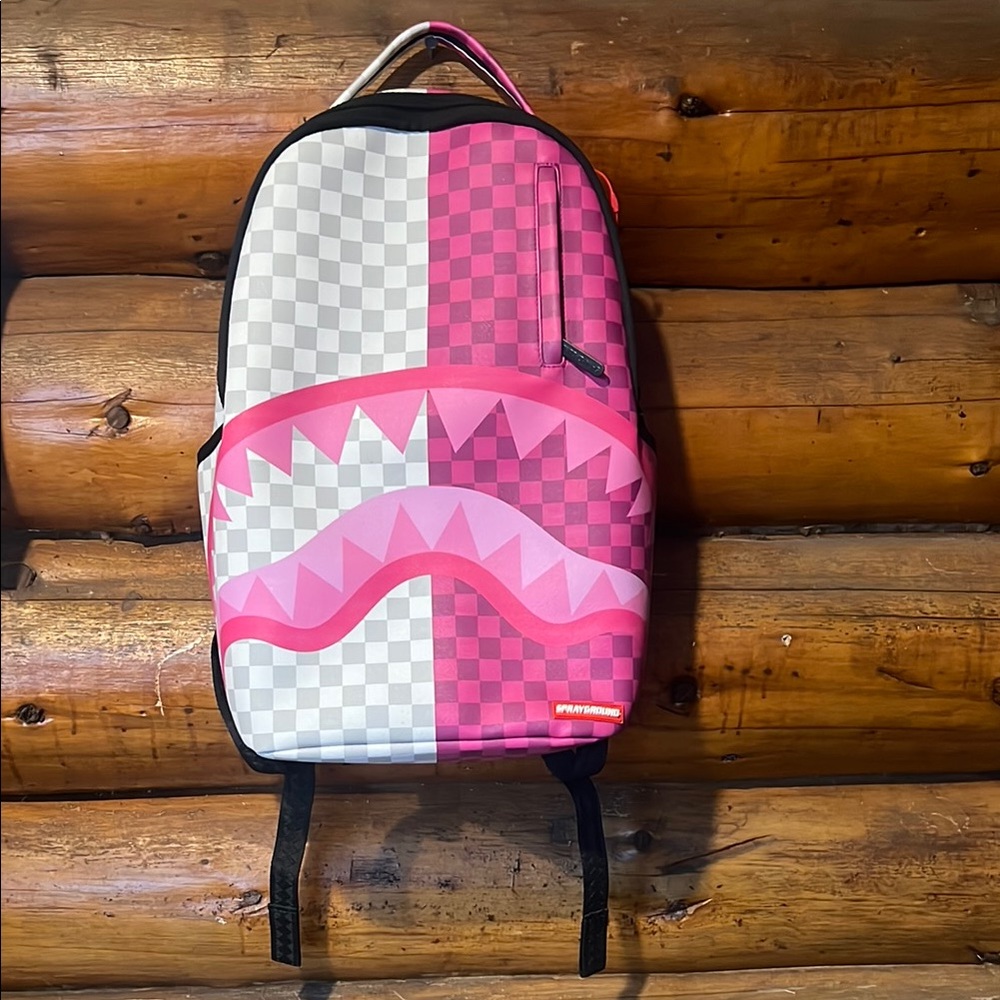 Sprayground Pink and White Accessories